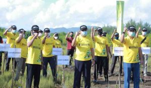 HUT ASDP Indonesia Ferry Ke 48 Tahun, Ribuan Bibit Mangrove Ditanam Di Wisata Pantai Cemare Untuk Cegah Abrasi