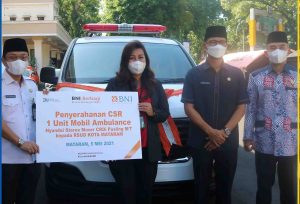 Wali Kota Mataram Launching Digitalisasi Layanan RSUD Kota Mataram dan Terima Hibah Ambulance dari Bank BNI 46