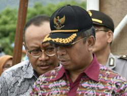 Senyum Abadi Sang “SMILING POLITICIAN”