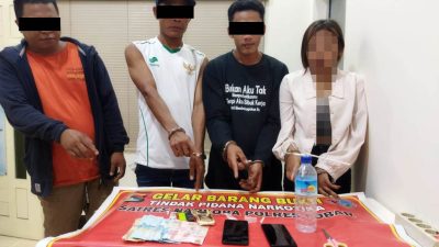 Polisi Ciduk Tiga Laki-laki dan Satu Perempuan, Kedapatan Pesta Shabu di Desa Jagaraga Kediri