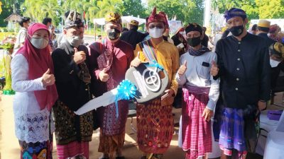 HUT NTB Ke-63, Lima SMK Pulau Lombok Serah Terima Kendaraan Praktik Siswa