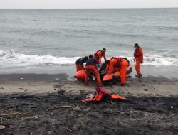 Warga Medan Dilaporkan Terseret Ombak Di Pantai Kerandangan