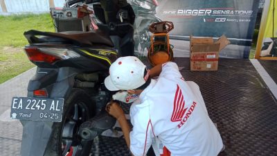 Presean Honda Hibur Warga Desa Kanar Sumbawa