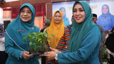 Peringatan HKG Tingkat Kabupaten Dompu, Ketua TP. PKK Prov. NTB : Program Harus Selaras dengan Pemerintah