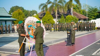 Danrem 162/Pimpin Ziarah Rombongan dalam rangka HUT Kodam IX/Udayana ke 65.