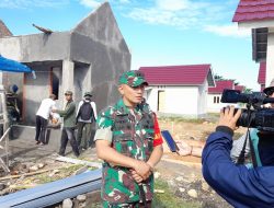 Dandim 1615/Lotim Tinjau Pembangunan 30 Unit Rumah TMMD di Ekas Buana