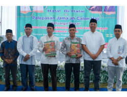 Hadiri Halal bihalal dan Pelepasan CJH Lingkup Dikbud Lotim, Gubernur NTB : Kepala Sekolah Harus Jadi Figur Teladan