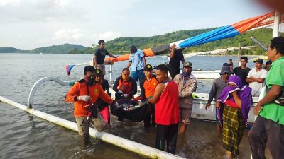 3 Hari Pencarian, Nelayan Sekotong DItemukan Meninggal Dunia Di Teluk Pewaringan