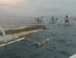 Perahu Nelayan Berpenumpang Lima Orang Terbalik di Perairan Gili Rengit Sekotong, Semuanya Selamat