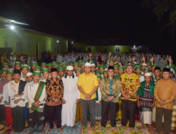 Silaturahmi dengan Ponpes Darussalam Al-Kubro Lotim, Gubernur NTB Beri Semangat Santri dan Santriwati