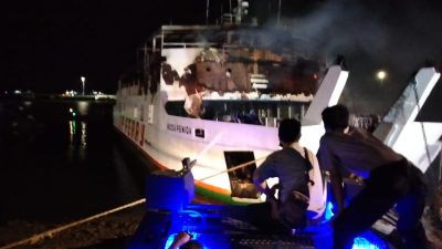 KMP. Nusa Penida terbakar Saat Docking, Polres Lobar Bantu Penanganan dan Identifikasi