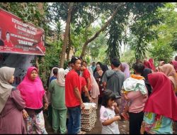 Penuhi Kebutuhan Pokok Warga Tidak Mampu, Rachmat Hidayat Sebar Bantuan Sosial di Lombok Timur