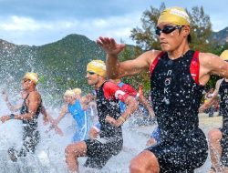 Pasir Putih Minim Karang di Senggigi,  Jadi Pilihan Tepat Renang Peserta Ironman 70.3 Lombok