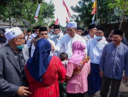 Gubernur Bang Zul Ikuti Peringatan Maulid di Masjid Baiturridwan Sikur