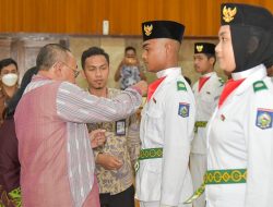 Sekda Miq Gite Nobatkan Purna Paskibraka 2021 sebagai Duta Pancasila NTB