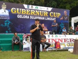 Bang Zul Resmi Tutup Turnamen Gubernur Cup 2022 di Lapangan Gelora Sujarman Lingsar