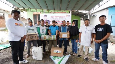 HBK Serahkan Bantuan Pupuk untuk Petani Bawang Sembalun