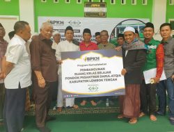 Dibangun dari Program Aspirasi Rp 354 Juta, Rachmat Hidayat Resmikan Tiga Ruang Kelas di Ponpes Darul Atqia Lombok Tengah