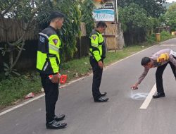 Polisi Tangani Kecelakaan Lalulintas Antara Bus Pariwisata dan Pemotor