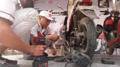 Peresean Honda Mei Sasar Warga Gunungsari Lombok Barat