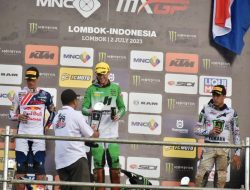 Gubernur NTB Serahkan Trofi, Romain Febvre Juara MXGP Selaparang – Lombok 2023