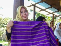 Bunda Lale Apresiasi Alunan Budaya Pringgasela, Jambore Tenun Direncanakan Tahun Depan