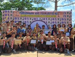 MAN 2 Kota Bima 5 Tahun Bawa Pulang Piala Juara Terbaik Lomba Gerak Jalan Kota Bima