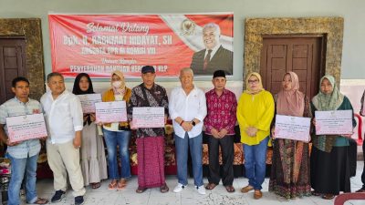 Berkat Aspirasi dan Wasilah Rachmat Hidayat , 8 Kelompok Usaha Masyarakat di Lombok Barat mendapat bantuan hibah kewirausahaan Kemensos RI senilai 800 juta.