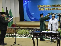 Pj Gubernur NTB Miq Gite Resmi Melantik Bupati Perempuan Lombok Barat Pertama Hj. Sumiatun