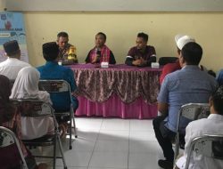 Jum’at Salam di Monjok Barat, Kominfotik NTB Berikan Santunan Anak Yatim