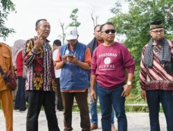 Jumat Salam di Desa Janggawana, Dr Najam Ingatkan Jaga Kelestarian Alam dan Ajak Masyarakat Bijak Bermedsos