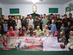 Honda Community Biker Soleh Berbagi Takjil hingga Berikan Santunan kepada Anak Yatim