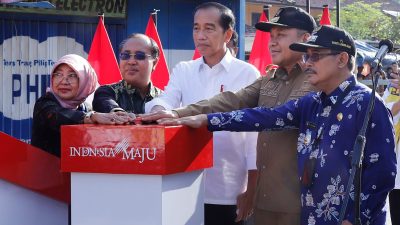 Presiden Jokowi Resmikan Lima Ruas Jalan Daerah di NTB