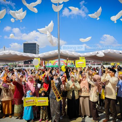 Pendidikan Sejati Itu Perimbangan Antara Kecerdasan Emosional, Kecerdasan Kognitif dan Kecerdasan Karakter.