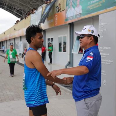 Pj Gubernur NTB Datang ke Lapangan, Atletik Sumbang Dua Medali