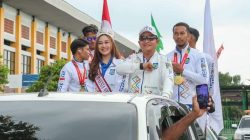 Pj Gubernur Sambut Kontingen PON NTB, Ikut Pawai Bersama Atlet