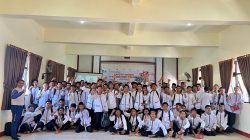 Siswa SMKN 1 Taliwang Jadi Pelopor Keselamatan Berkendara di Jalan Raya