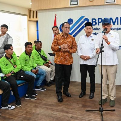 Pj Gubernur NTB Dampingi Menteri PPMI Launching Fasilitas Lounge Khusus PPMI di Bizam