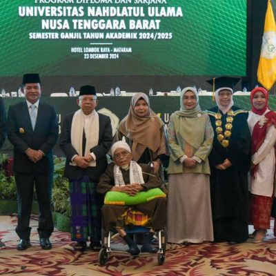 Hadiri Wisuda UNU NTB, Pj Gubernur Berpesan Ciptakan Lapangan Kerja