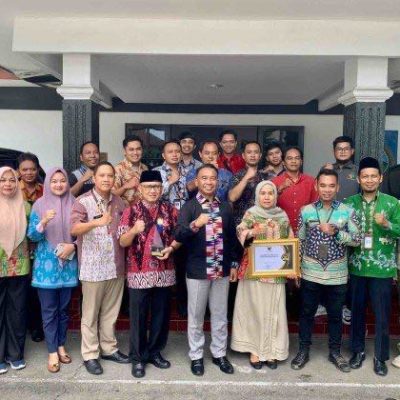 Raih Terbaik 1 Anugerah Keterbukaan Informasi Publik, Kadiskominfotik Dr Najamudin Ingatkan Perkuat Koordinasi Antar PPID