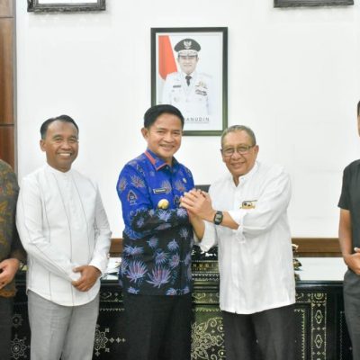 Pj Gubernur Hassanudin Terima Hangat Bupati Sumbawa