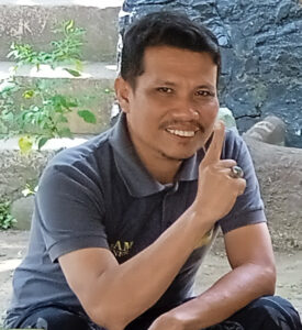 Imamul Azkar selaku koordinator kelompok peternak di Lombok Barat dengan brand Bale Madu “TUAN MUDA