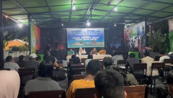 1cf74329-c303-4fae-acbf-117213f61609