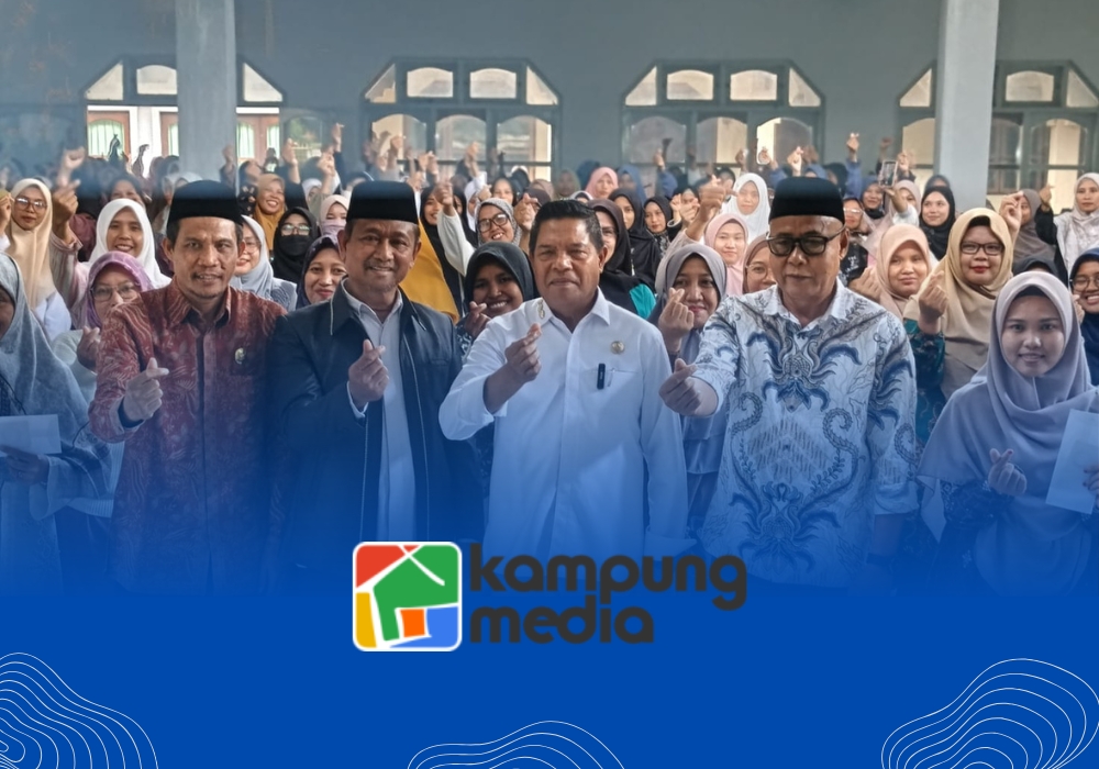 Kuning Baliho Kampanye Program Kerja Poster (1000 x 700 piksel)_20251202_165900_0000