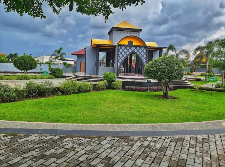 abb98d71-d393-4b6b-873a-6756ae2c9424