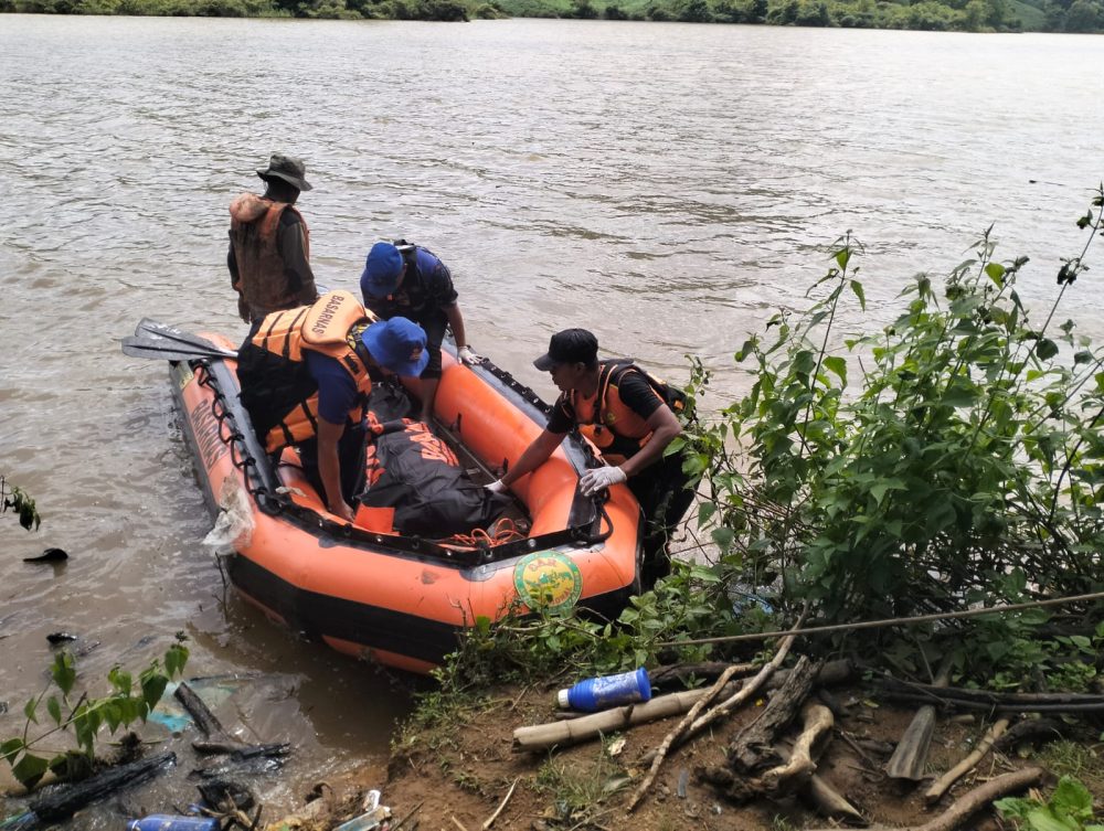 c3068333-4c56-42f9-951d-05e46f89b4d4