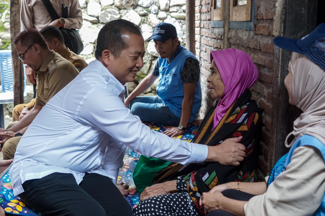 x1772438196_1000286099.jpg.pagespeed.ic.RNdlL4o_om