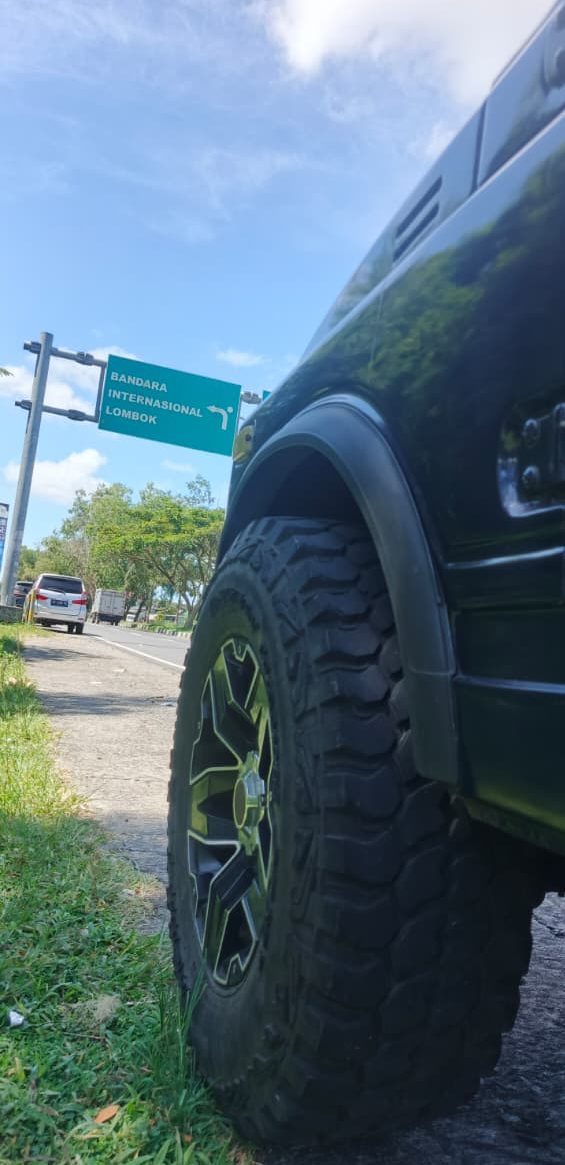 04b03de9-2e9d-42c4-8e69-b4d95db17abb